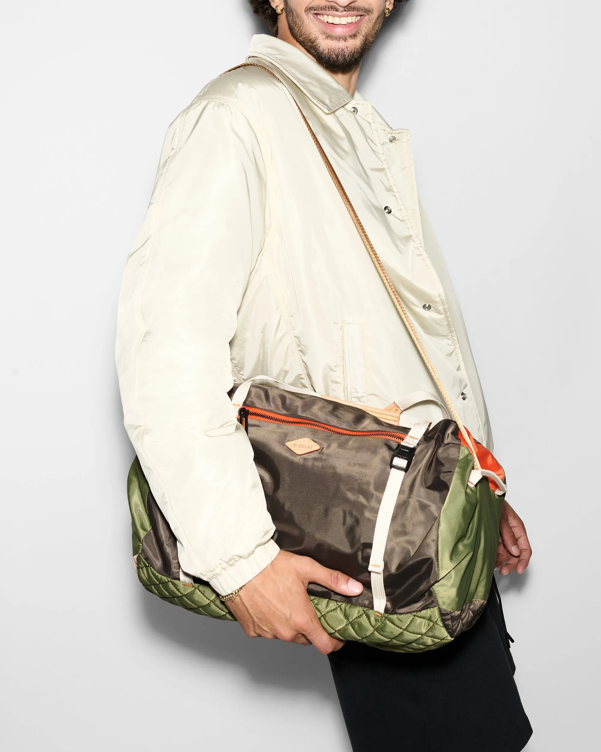 Magnet Multi Hudson Sport Duffle