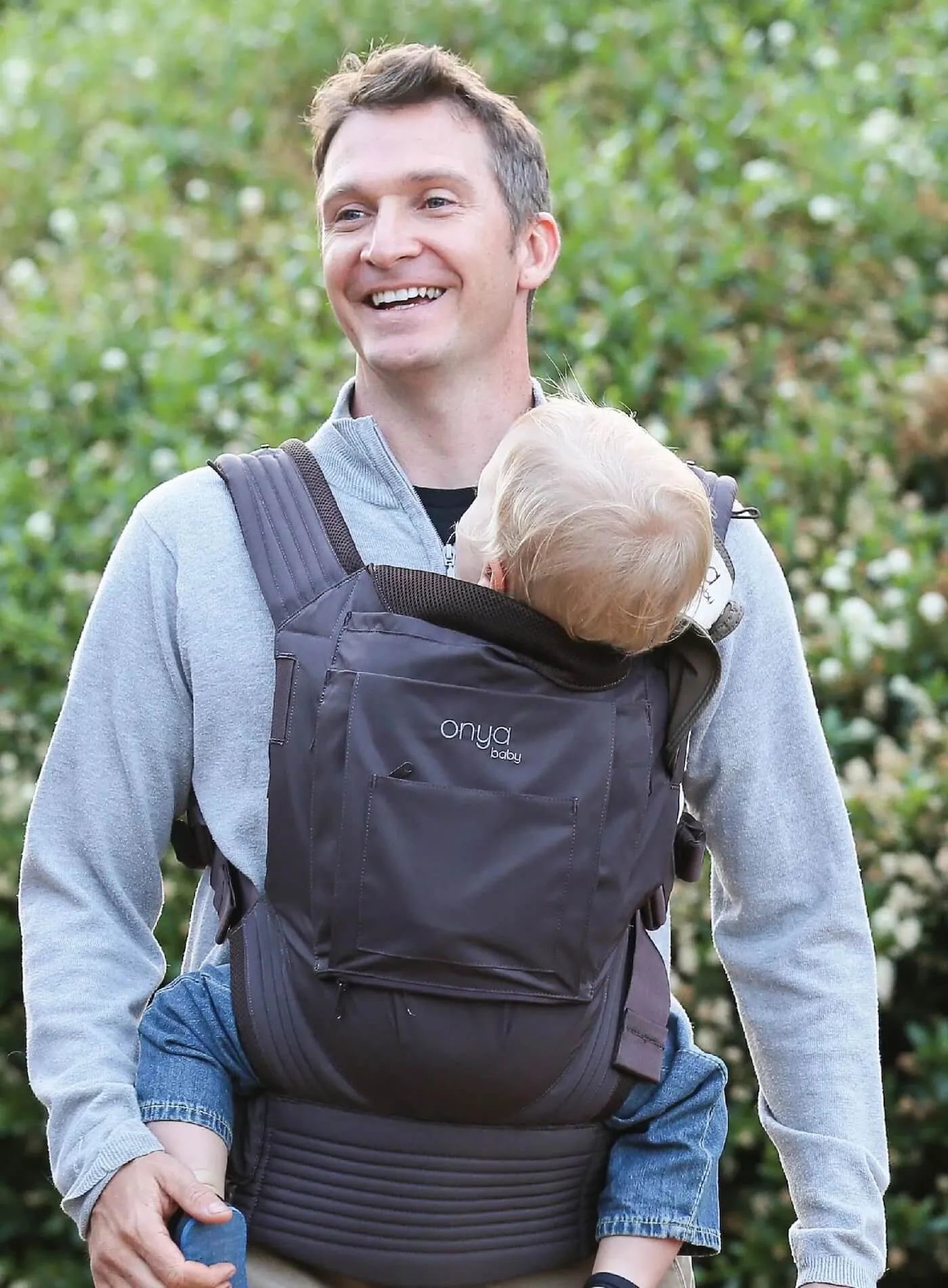 Onya Nexstep Baby Carrier