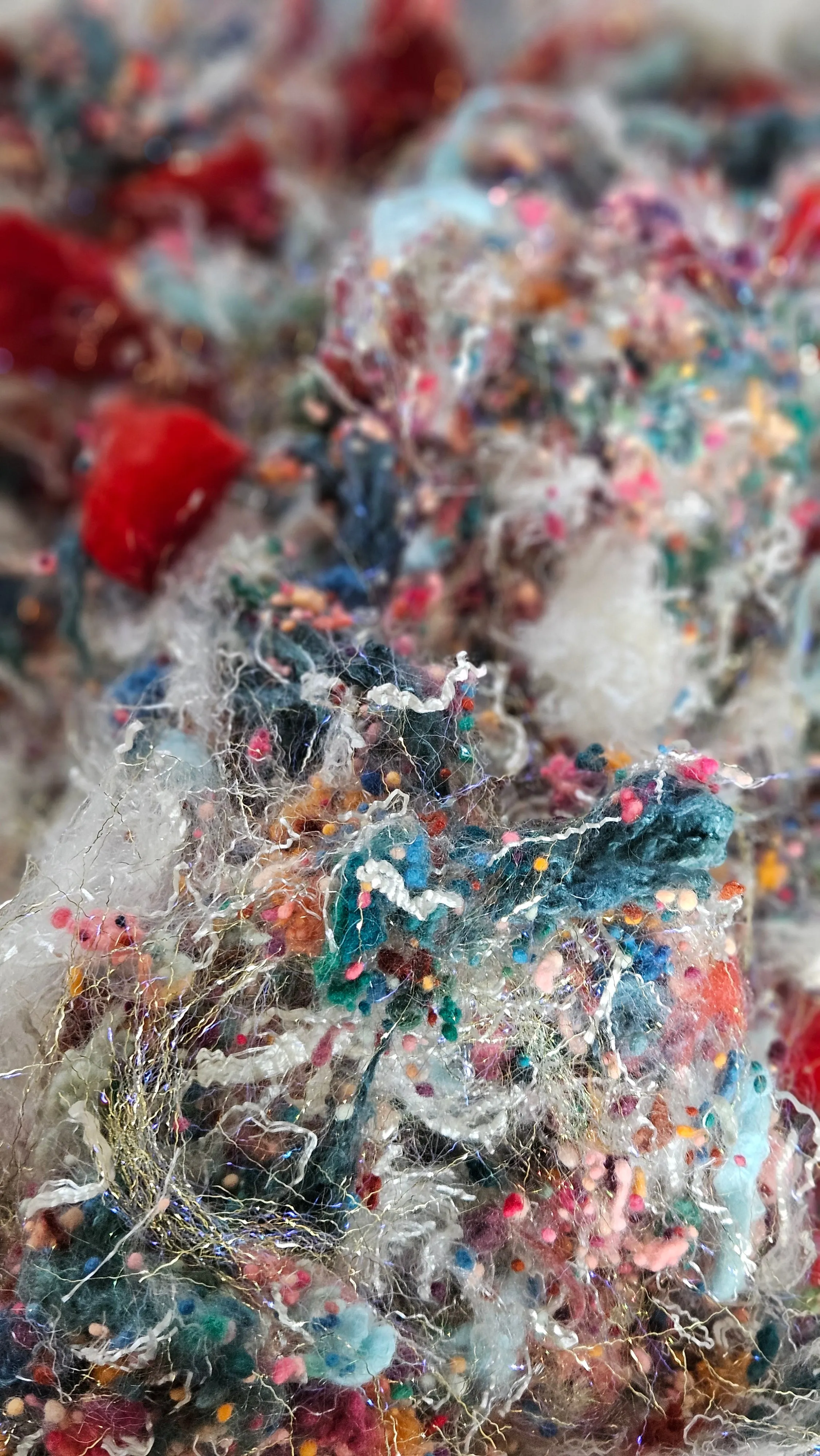 VIEW OF COLLIOURE Matisse Inspired Fiber Art Texture Eucalyptus Crimp Blend - 2.5 ounces