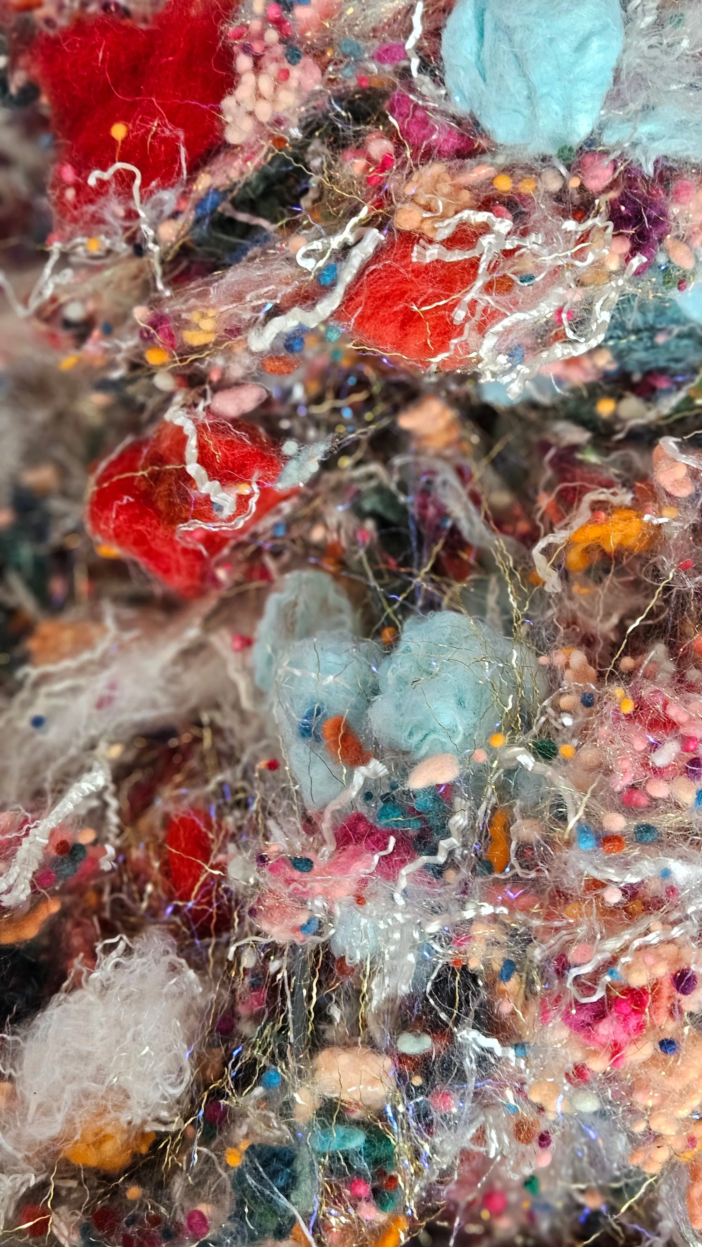VIEW OF COLLIOURE Matisse Inspired Fiber Art Texture Eucalyptus Crimp Blend - 2.5 ounces