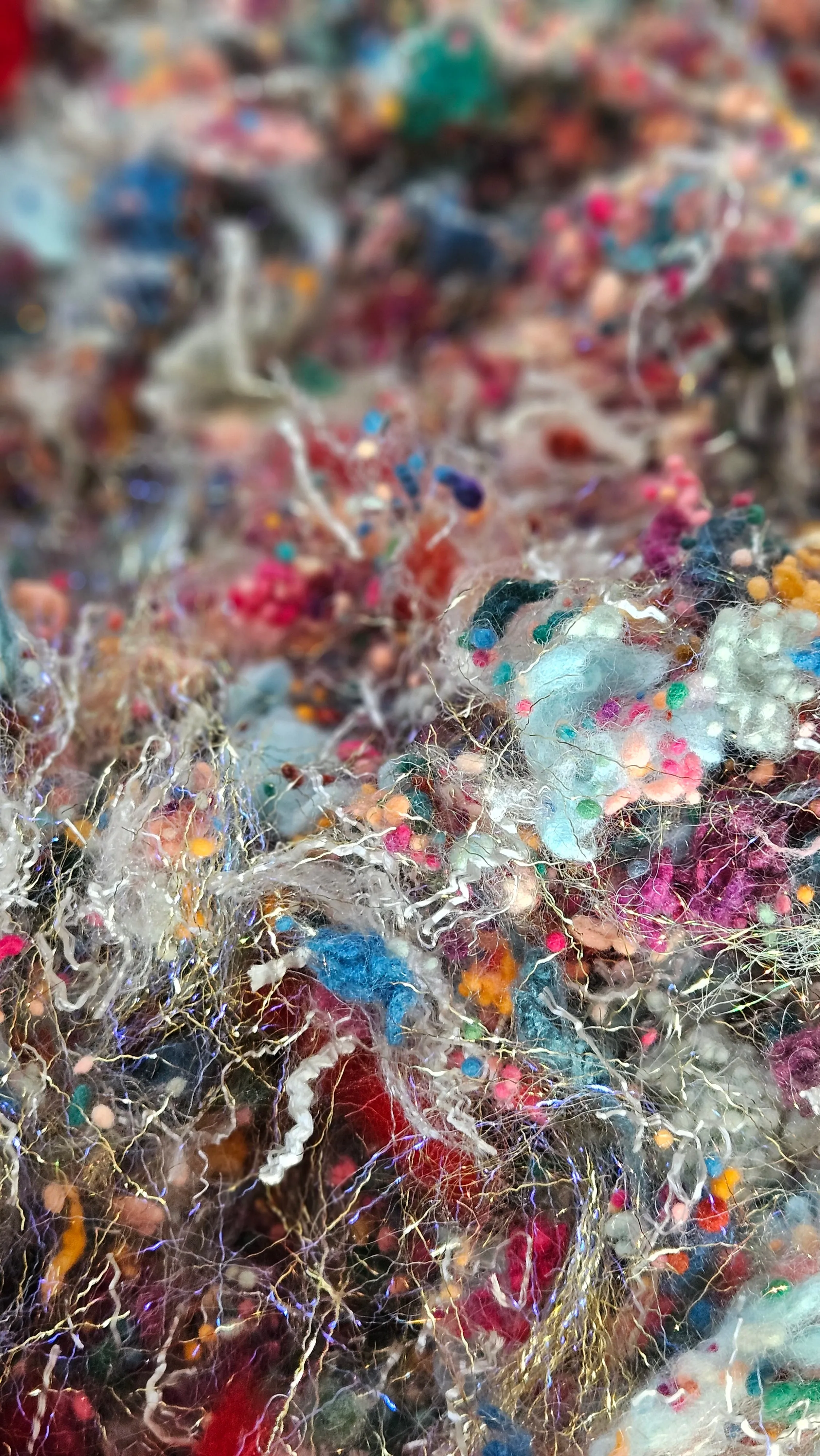 VIEW OF COLLIOURE Matisse Inspired Fiber Art Texture Eucalyptus Crimp Blend - 2.5 ounces