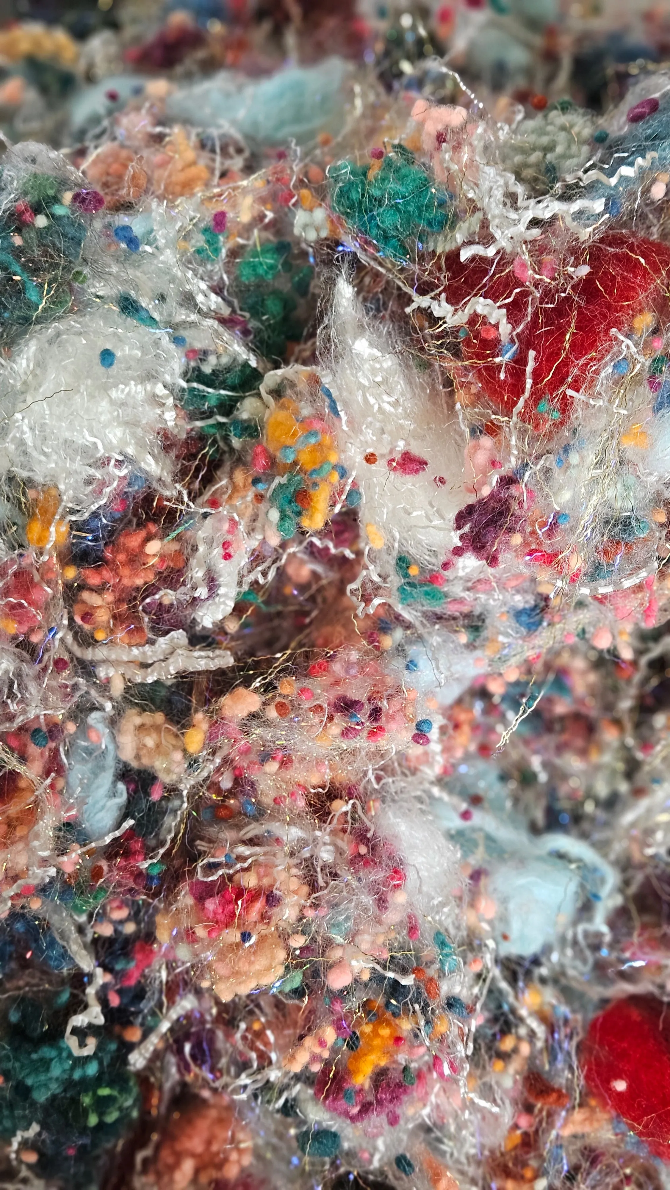 VIEW OF COLLIOURE Matisse Inspired Fiber Art Texture Eucalyptus Crimp Blend - 2.5 ounces